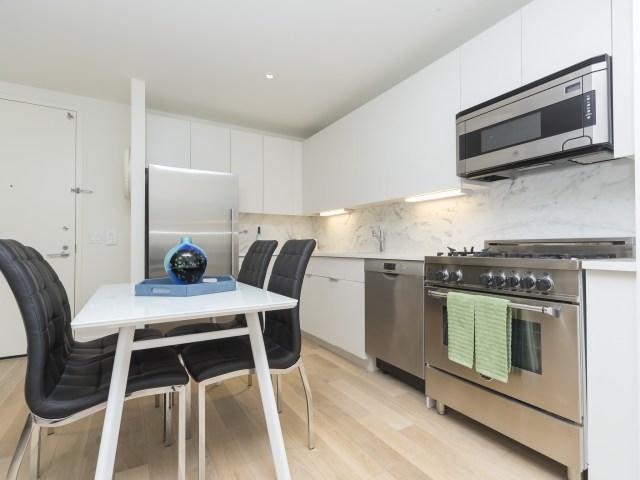 Times Square Luxury Suites Apartment *