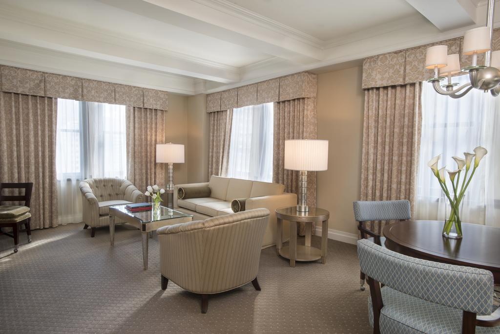 Warwick Hotel