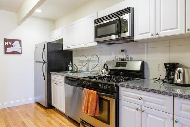 3 Bedroom Modern - Times Square Apartment New York