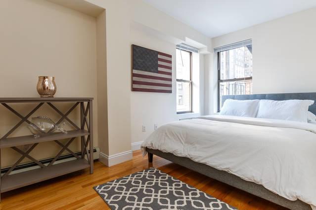 3 Bedroom Modern - Times Square New York