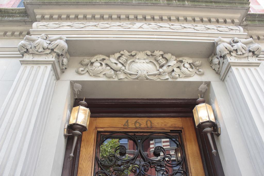 Bed & Breakfast Candy Hill Harlem 3*
