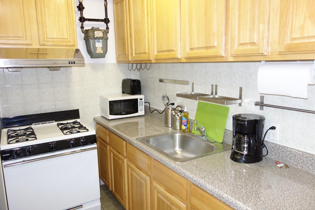 Apartment Four Bedroom - Eldridge St. #38