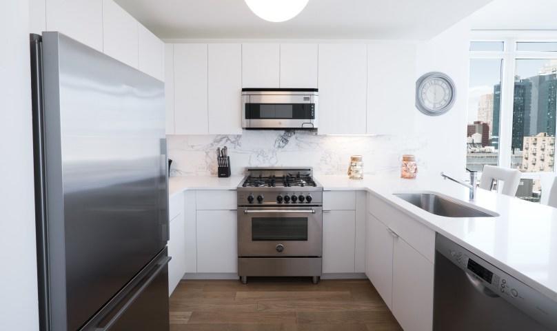 Times Square Luxury Suites Apartment *