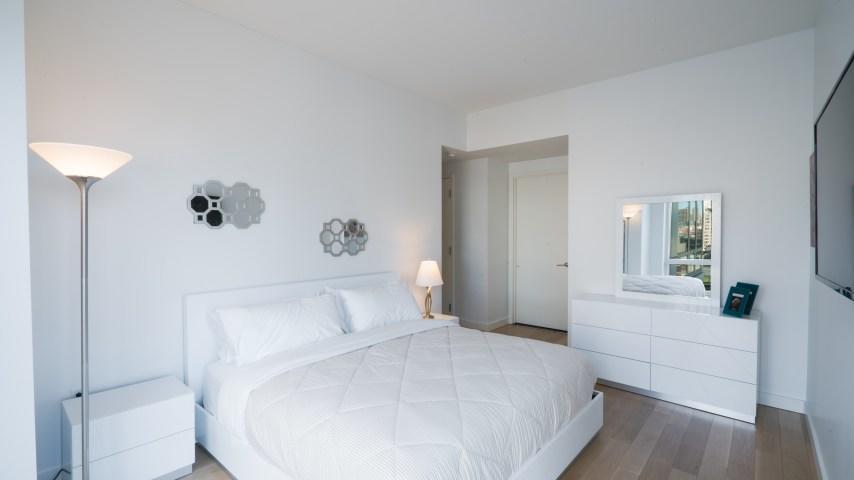 Times Square Luxury Suites Apartment