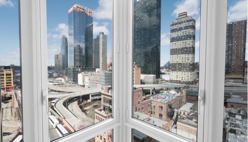 Times Square Luxury Suites Apartment *