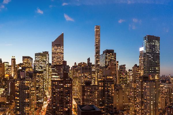 Exquisite 2 Bedroom 2 Baths All Modern And High End Furniture *