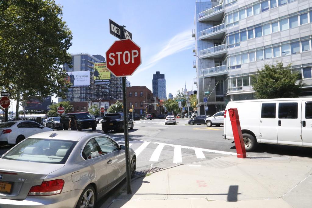Extended Nyc Apartment, 5 Minute To Times Square By Subway Apartment