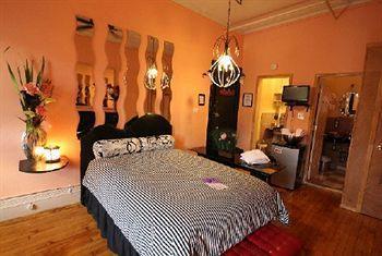 Guest house The International Cozy