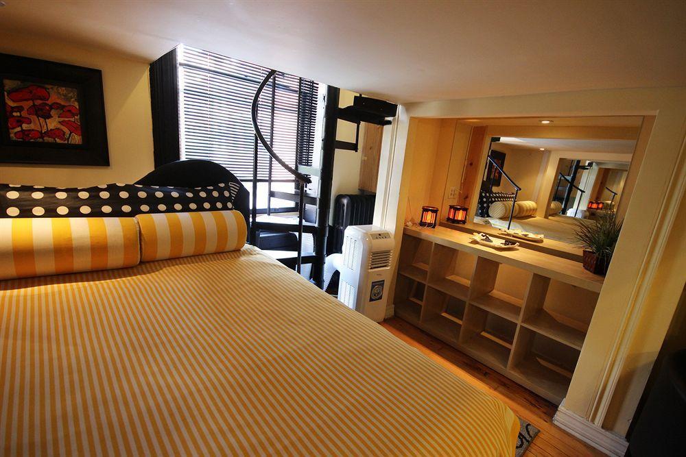 Guest house The International Cozy