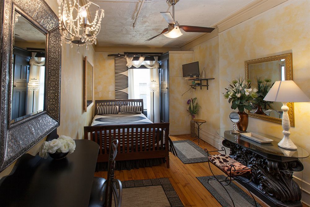 Guest house The International Cozy 3*