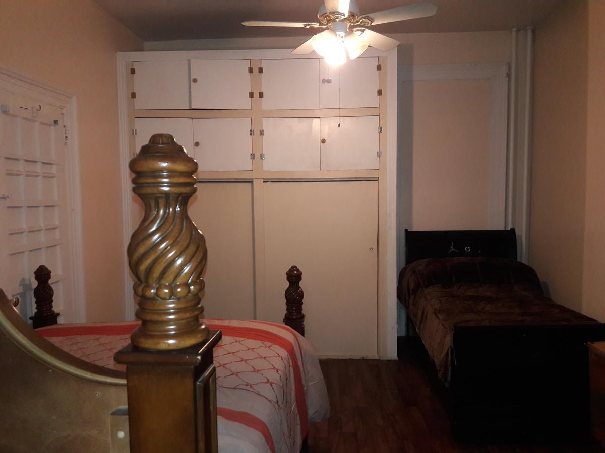 Brooklyn Tourists Haven Apartment New York
