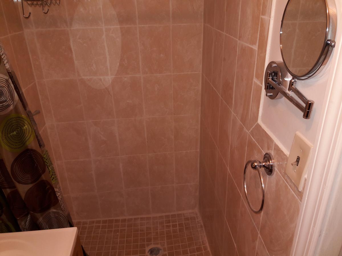 Apartment Studio, One And Two Bedroom Apartments - Bronx *