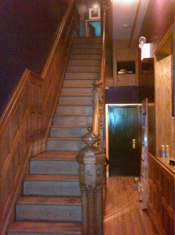 Harlem Hotel 2*