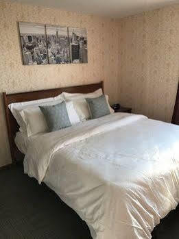 Mayor Hotel 2*