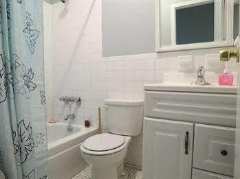 Uptown Manhattan Deluxe Apartment *