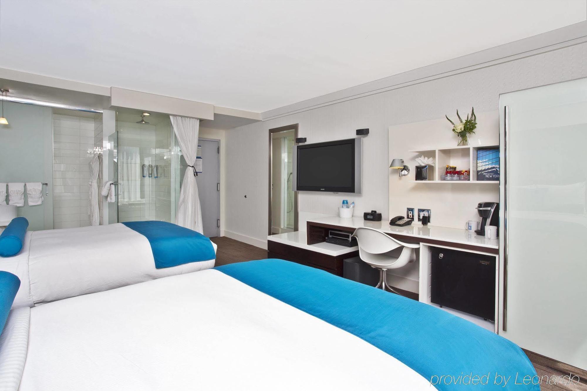 Le Bleu Hotel