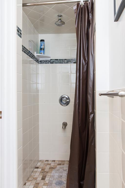 Covo Basement Studio Apt * New York
