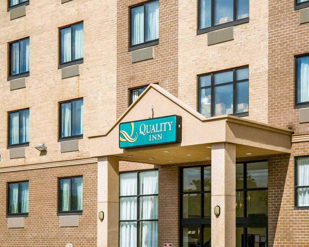 Quality Woodside Queens 3*