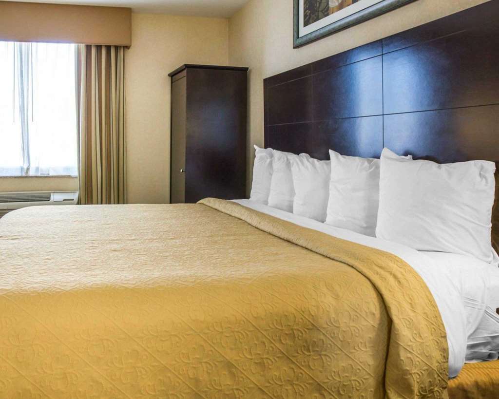 Hotel Quality Woodside Queens