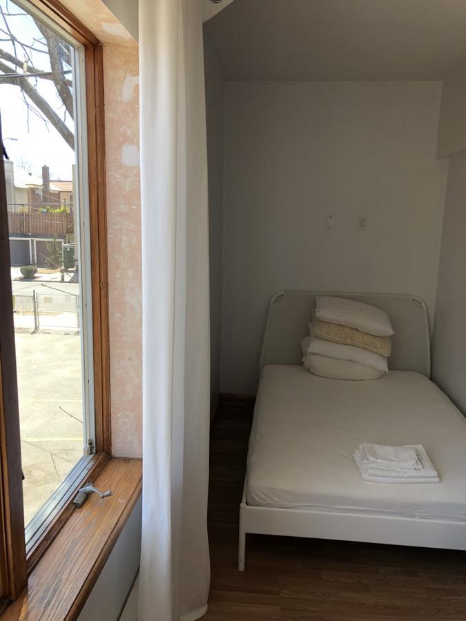 Apartment Manhattan Beach New York