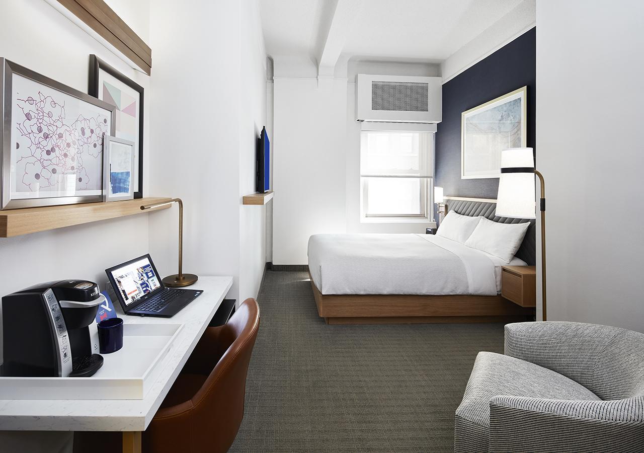 Hotel Radisson Street 4*