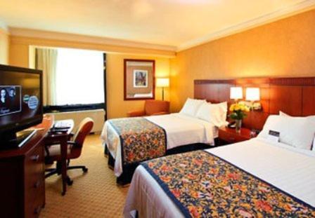 Hotel Courtyard By Marriott Laguardia Airport New York