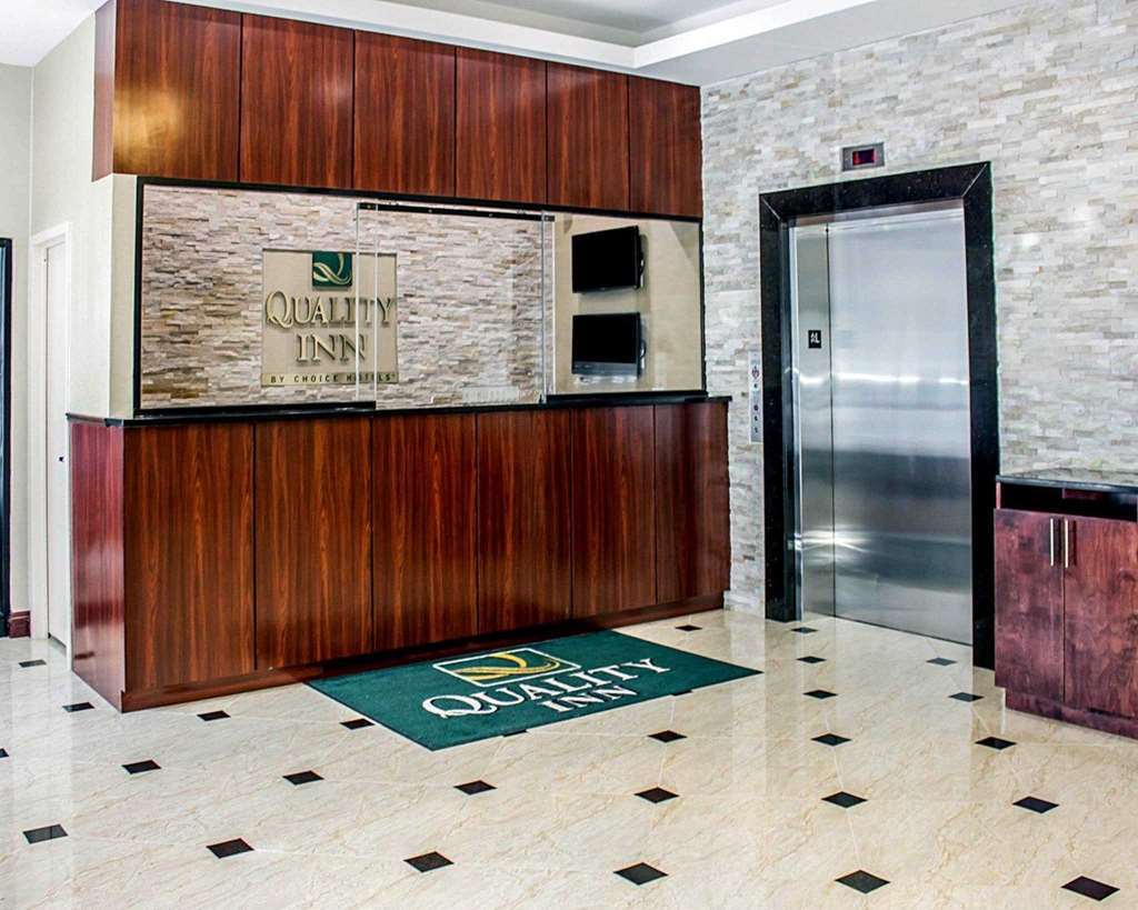 Pitkin Hotel
