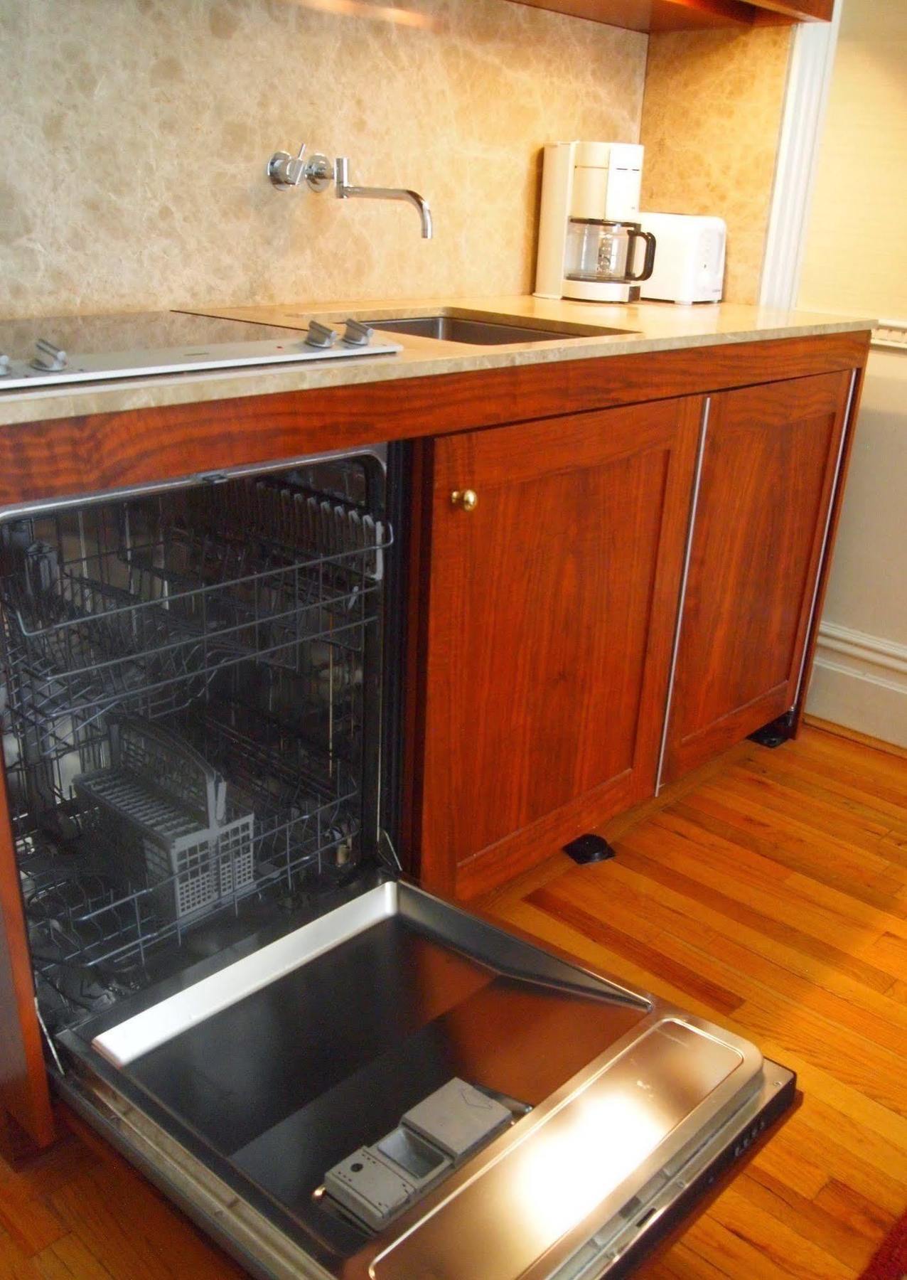 Herrick Guest Suites 74th Street