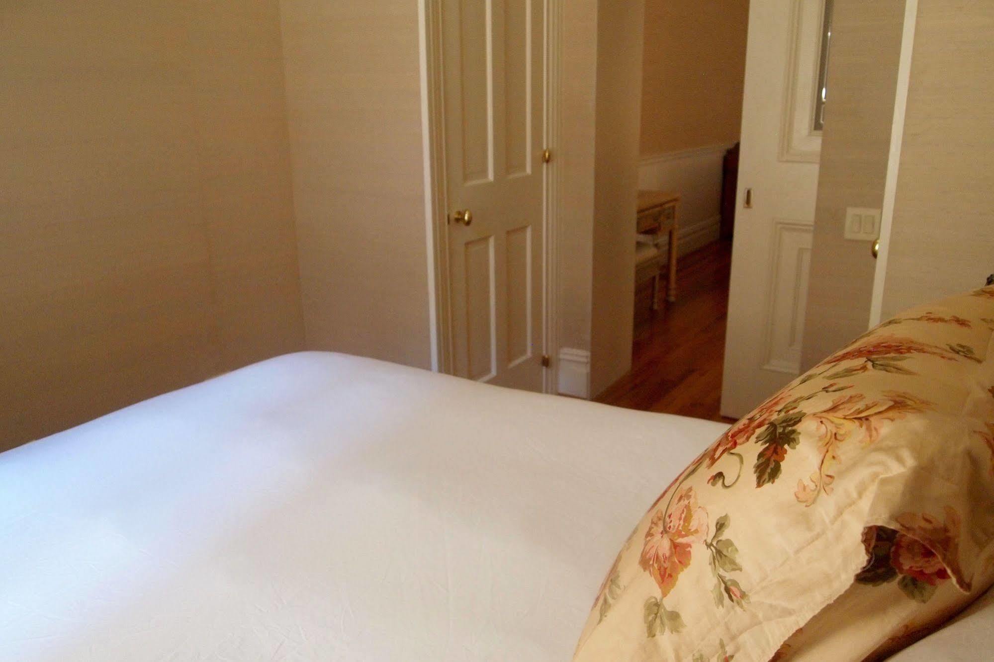 Herrick Guest Suites 74th Street New York