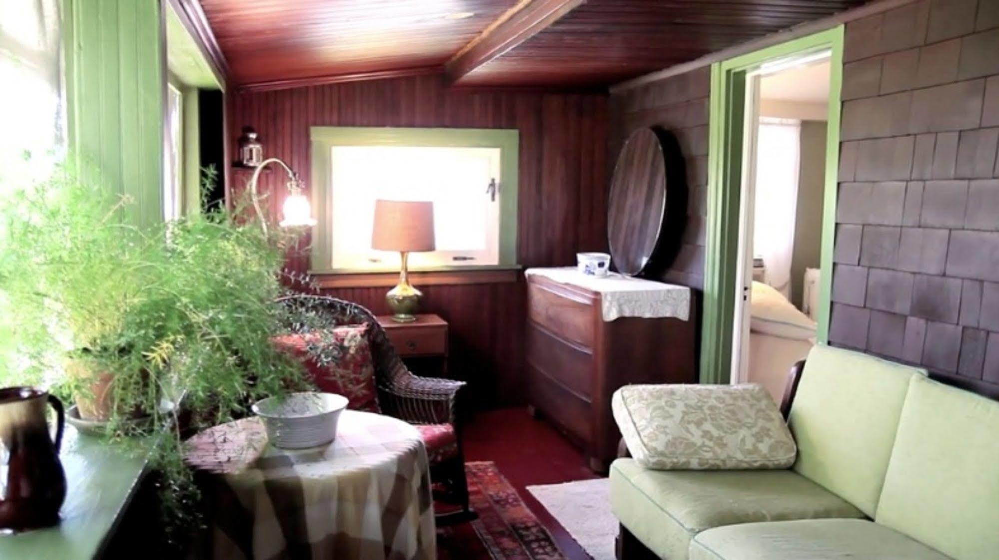 Victorian Of Staten Island Bed & Breakfast New York