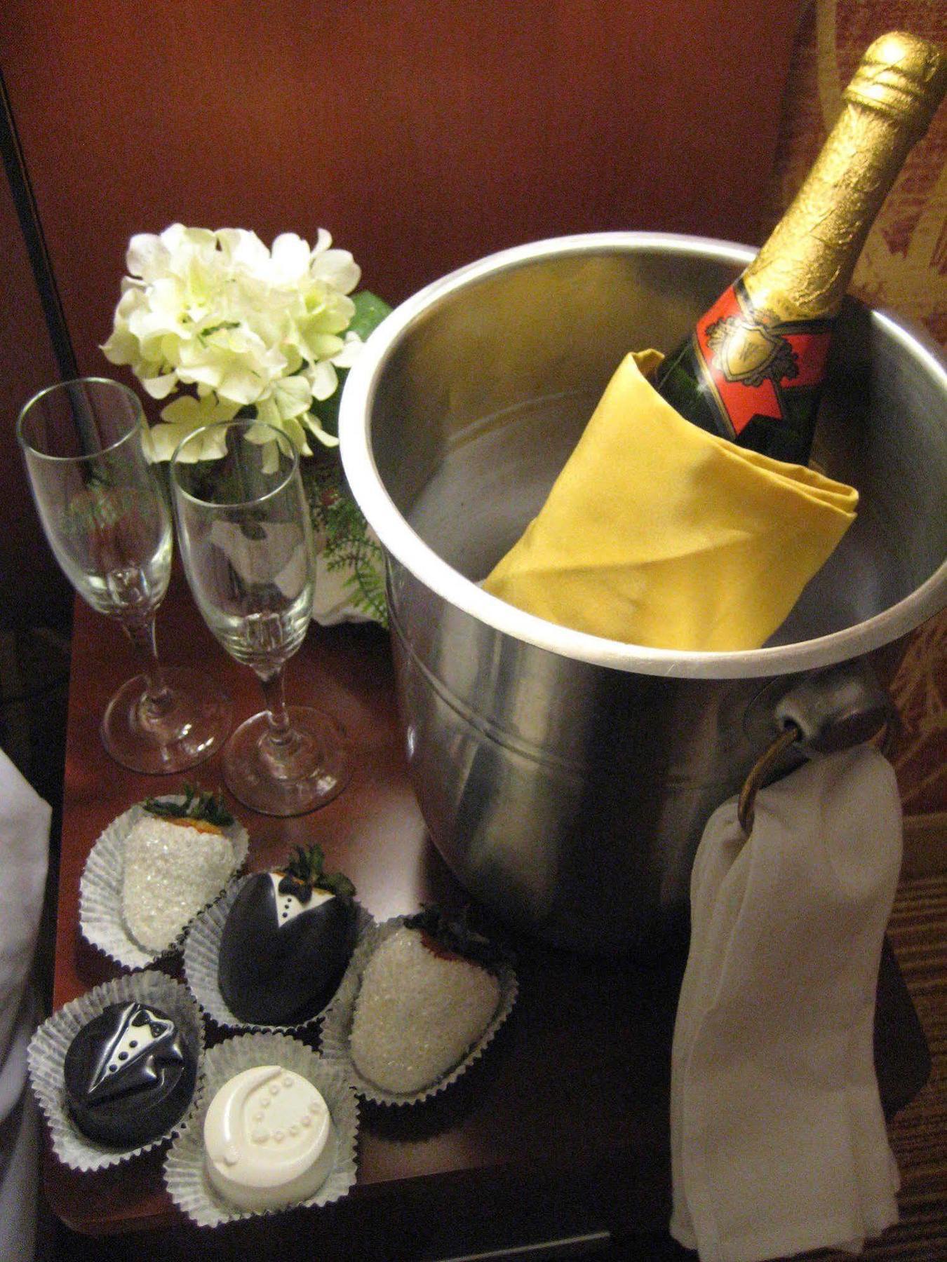 Hotel Courtyard By Marriott Laguardia Airport
