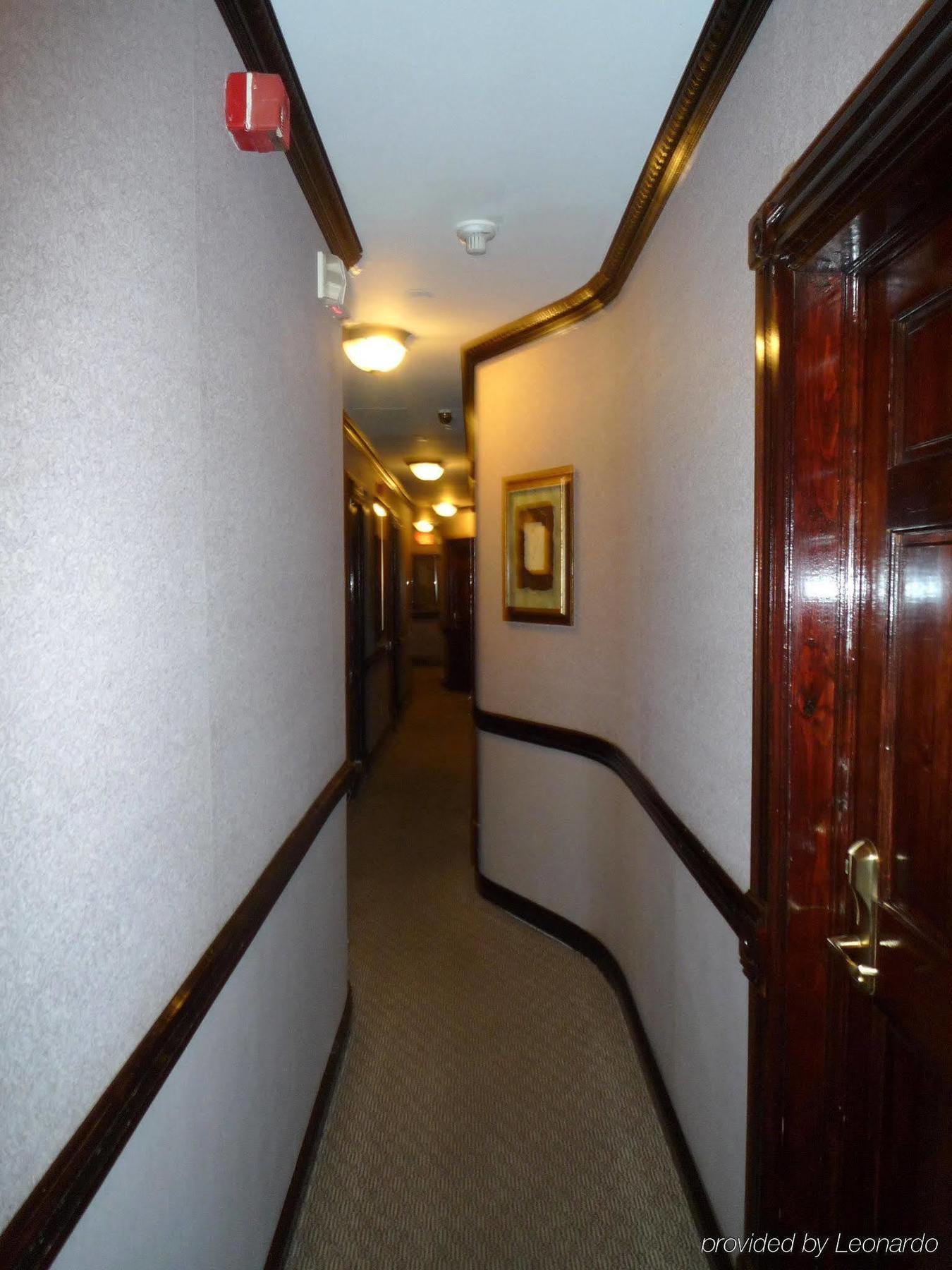 17 Hotel New York