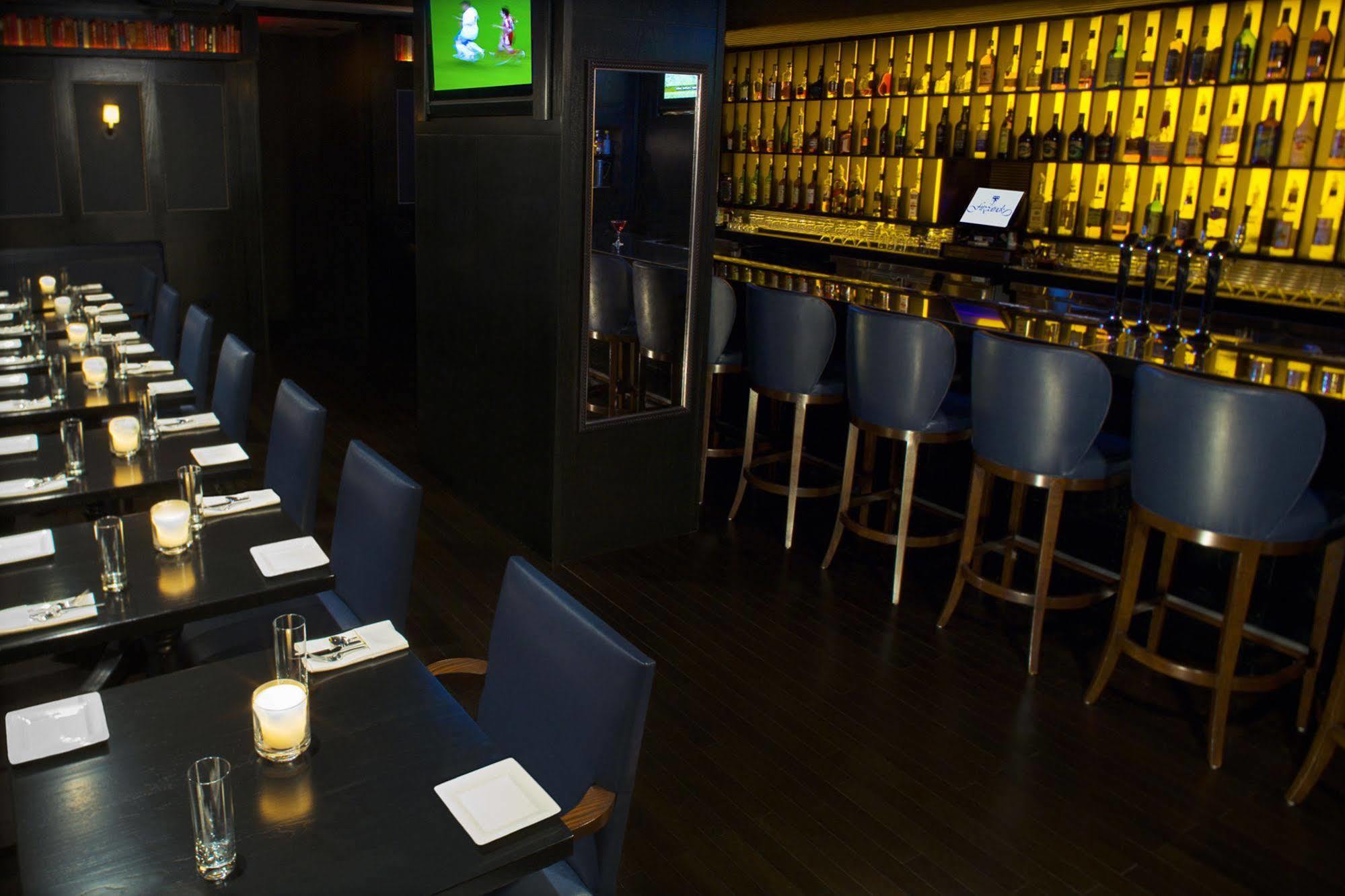 Fitzpatrick Manhattan Hotel