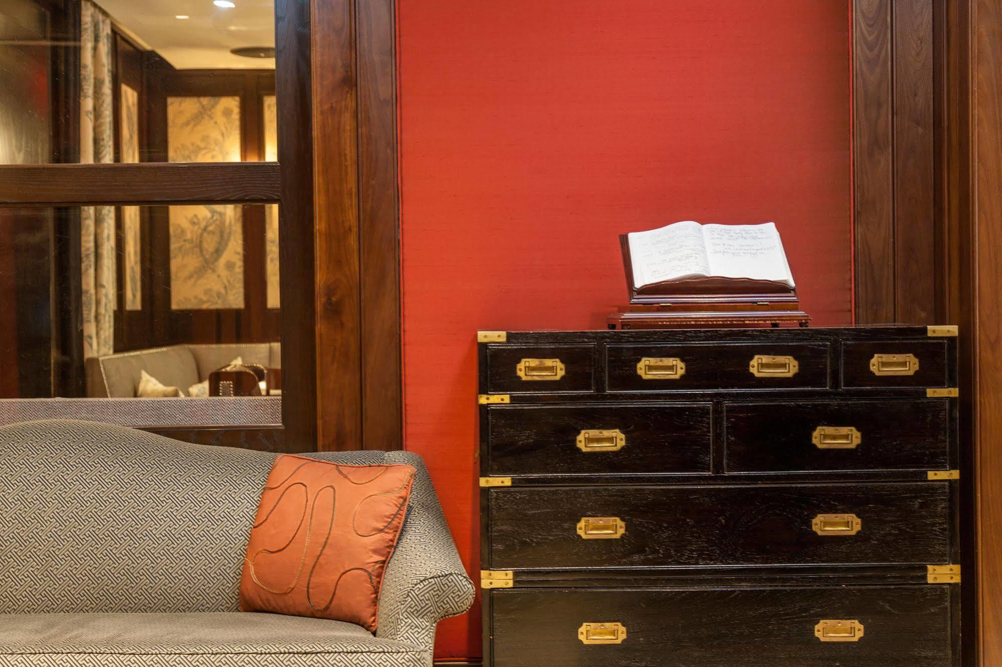 Fitzpatrick Manhattan Hotel 4*
