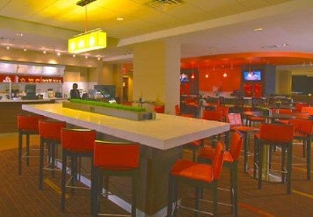 Courtyard By Marriott Laguardia Airport New York