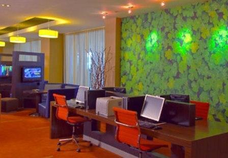 Courtyard By Marriott Laguardia Airport Hotel