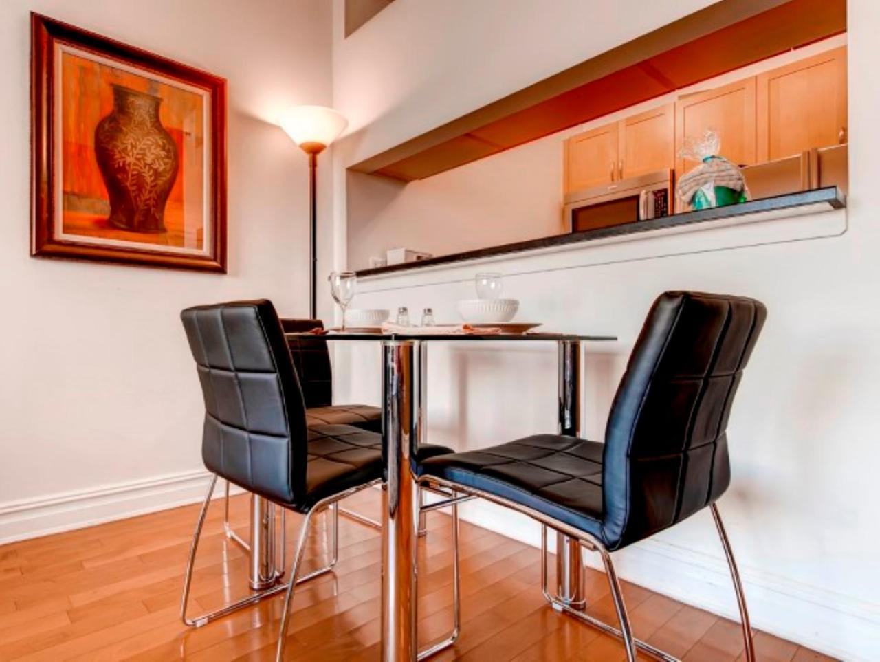 Churchill Living Bridge Tower Place Apartment *