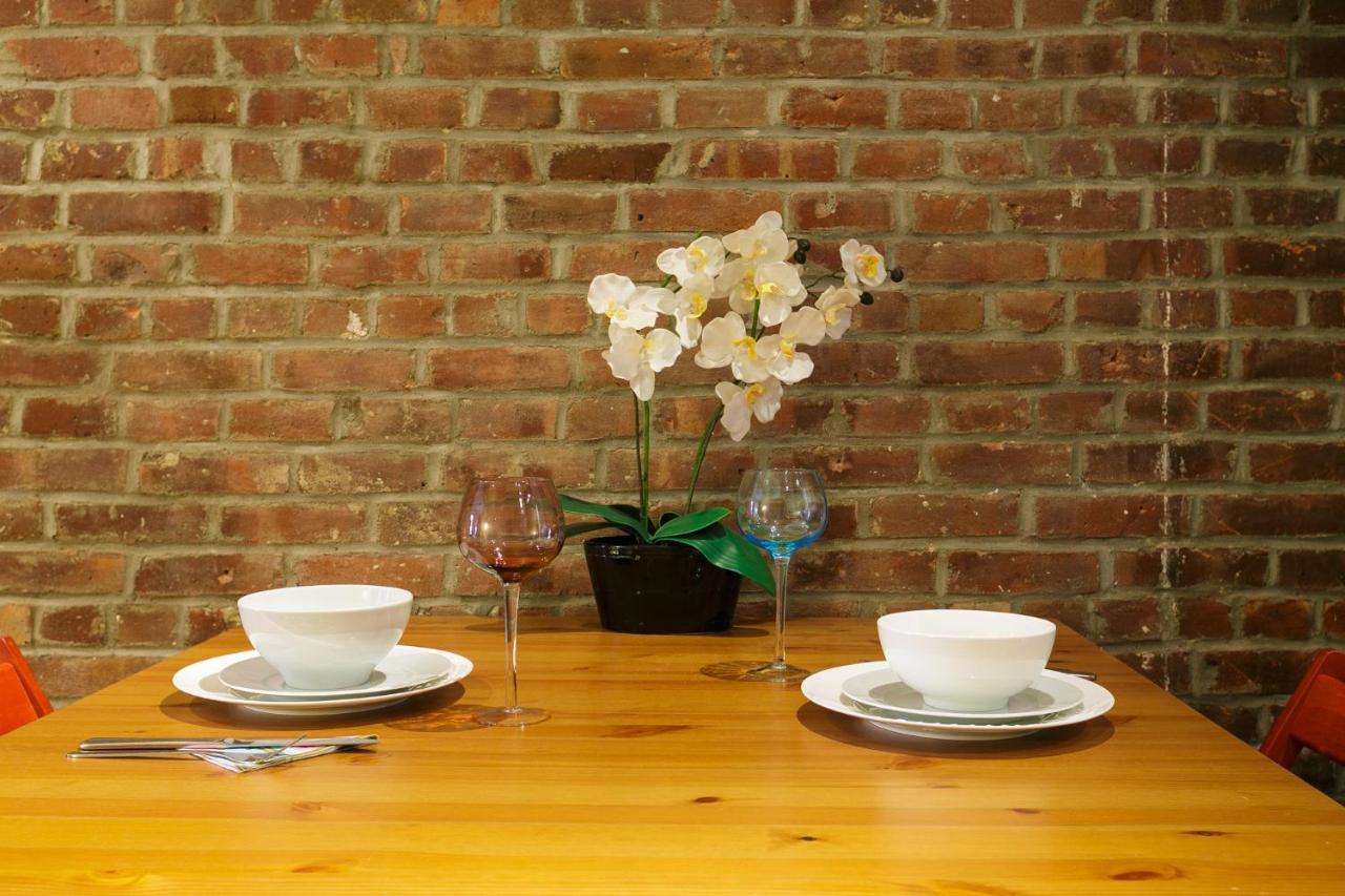 Times Square Holiday Rental Loft! *