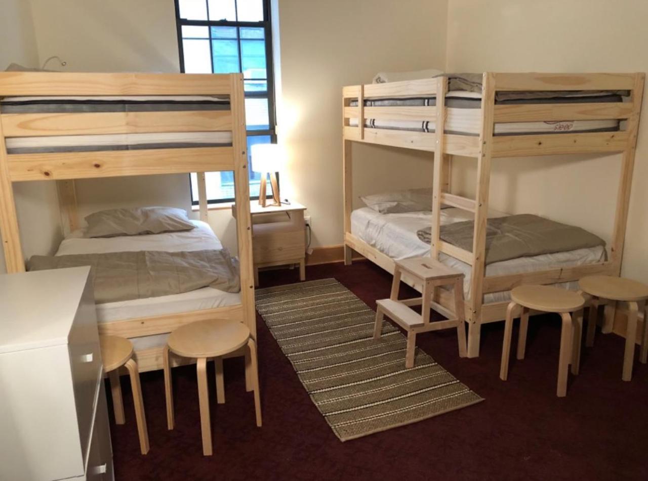 Hostel Midtown East For Woman