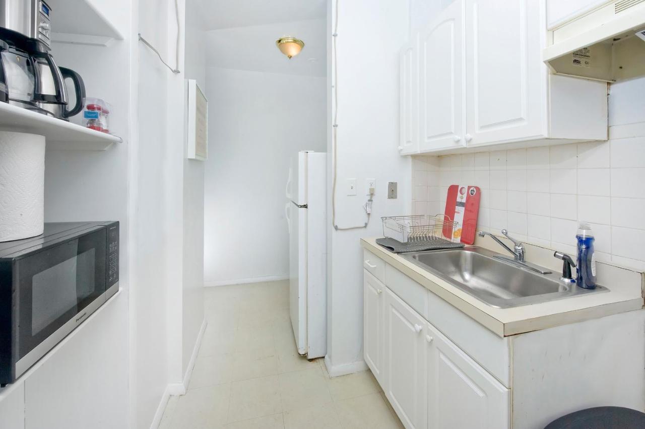 Yorkville Corporate Suites