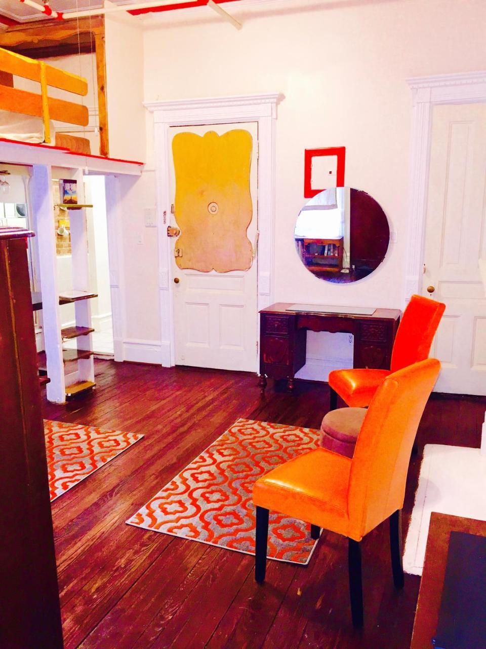 Apartment Brownstone Clark Historic Studio *