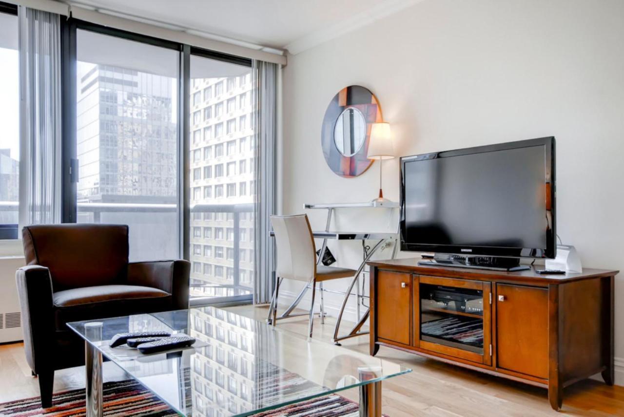 Global Luxury At Ritz Plaza * New York