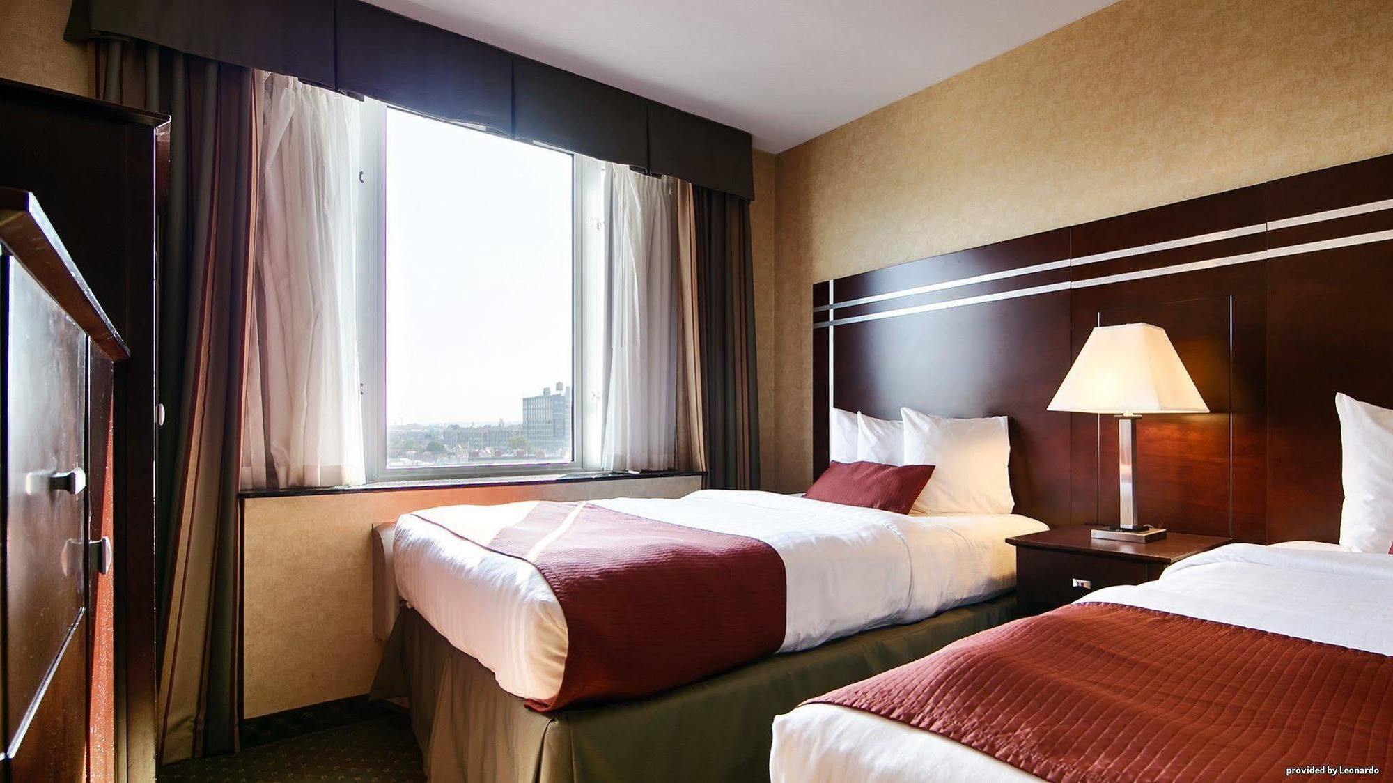 Brooklyn Way Hotel, Bw Signature Collection Hotel 3*