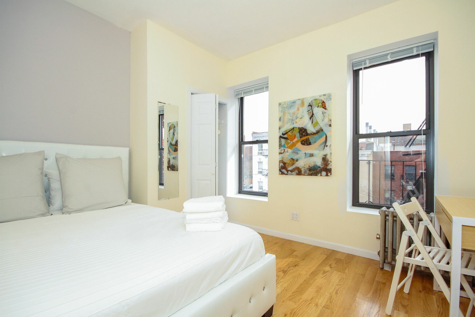Apartment East Village 2 Bedroom *