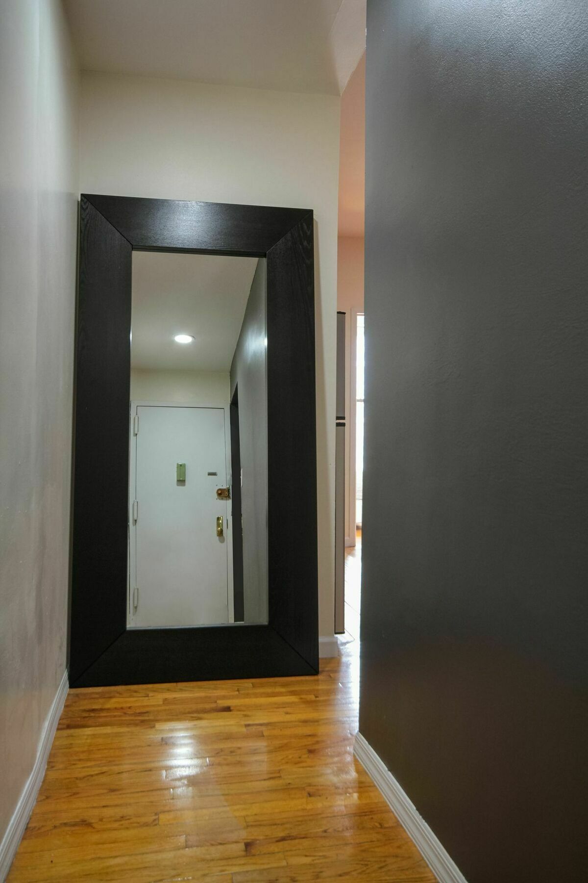 East Village 2 Bedroom Apartment *