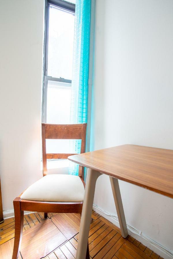 2 Bedroom Hell's Kitchen Apartment *