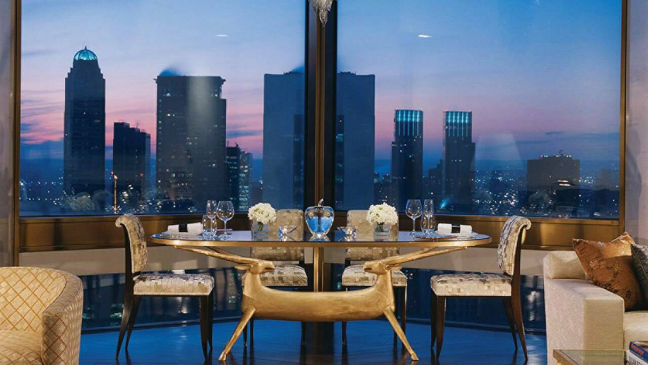 Four Seasons Hotel 5*