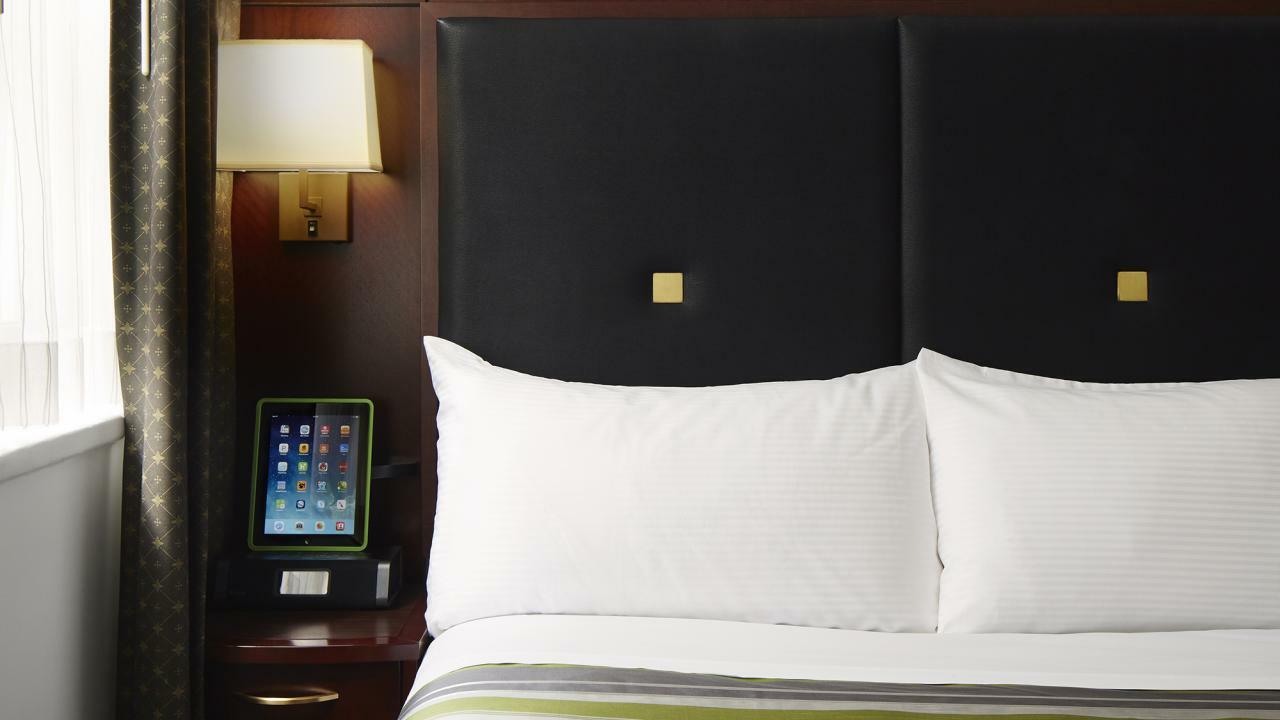 Radisson Street Hotel New York