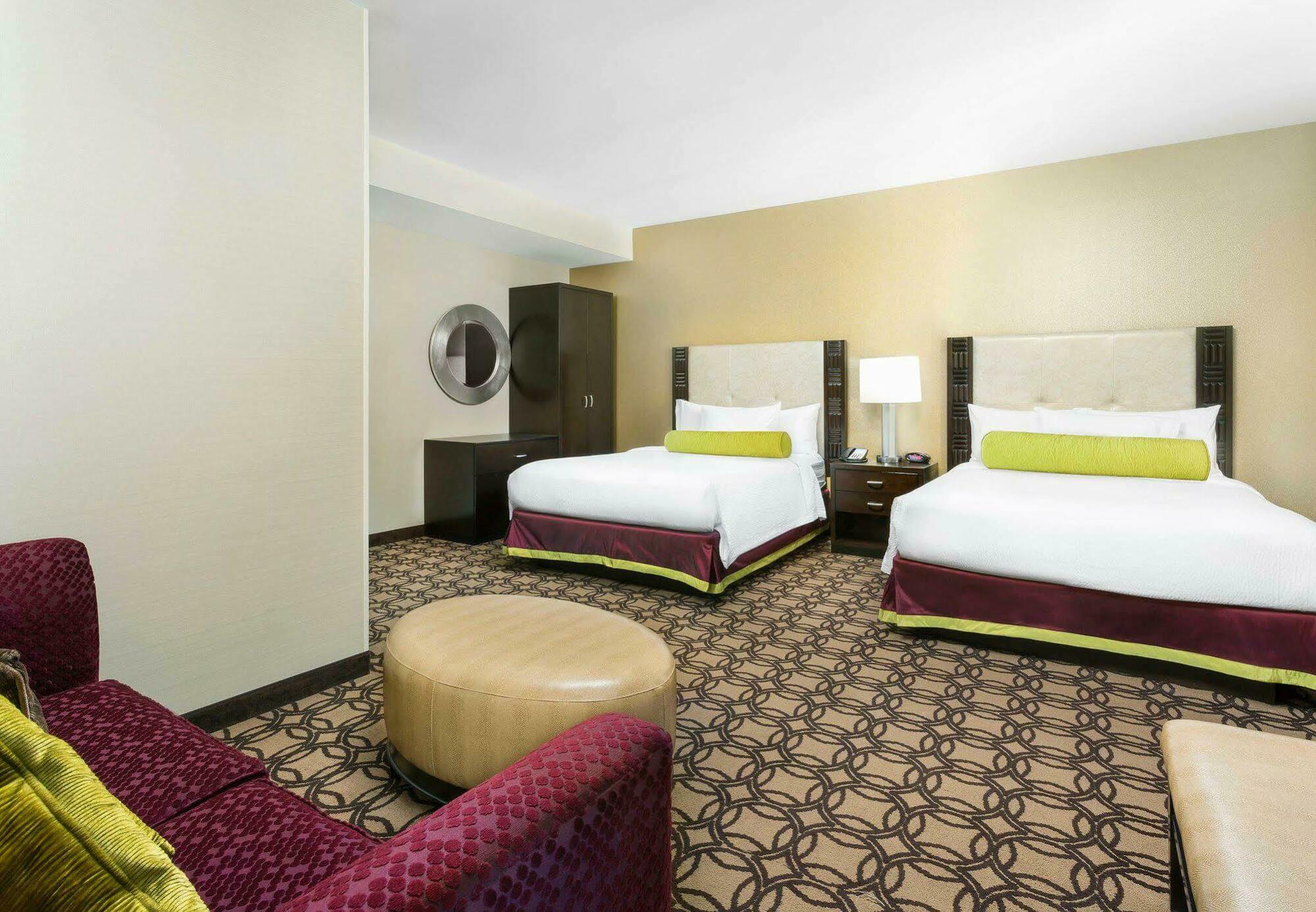 Fairfield & By Marriott Midtown Manhattan/penn Station New York