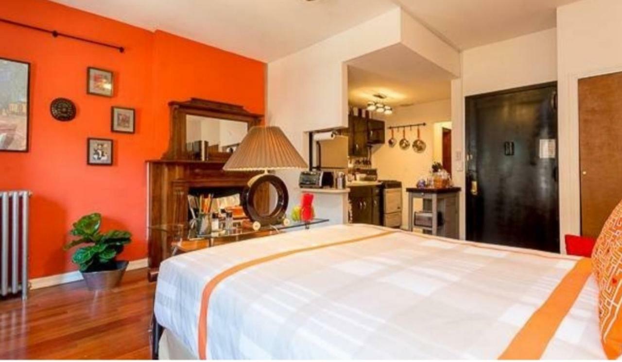 Fabulous Fully Furnished Minutes From Times Square! New York